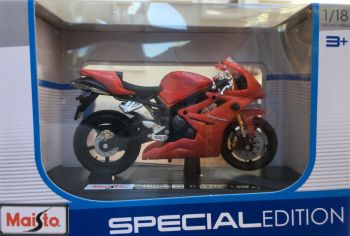 MST06186RO - TRIUMPH Daytona 675 rouge