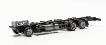 HER085588 - MERCEDES chassis de camion volume 7.82 mètres 2 pièces