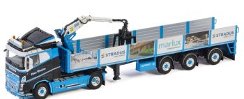 WSI01-3191 - VOLVO FH4 Sleeper 4x2 avec plateau et grue de déchargement 3 Essieux PWT Cargo
