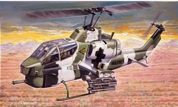 ITA0160 - Hélicoptère AH-1W Super Cobra à assembler et à peindre