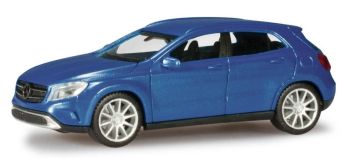 HER038317-003 - MERCEDES GLA Klasse Bleue
