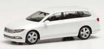 HER038423-005 - VOLKSWAGEN Passat Variant Blanc nacré