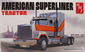 AMT1235/08 - Camion American Superliner 6x4 à assembler et à peindre