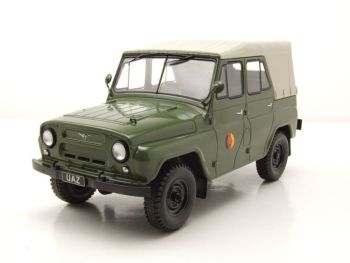 WBXWB124143 - UAZ 469 NVA 1975 vert Olive