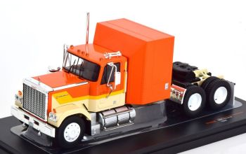 IXOTR129.22 - GMC General 6x4 1980 Orange et beige