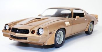 GREEN13573 - CHEVROLET Camaro Z28 1979 du film TERMINATOR 2