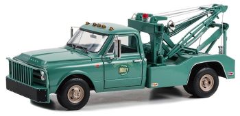 GREEN13682 - CHEVROLET C-30 Dépanneuse 1967 - HOLLEY SPEED SHOP