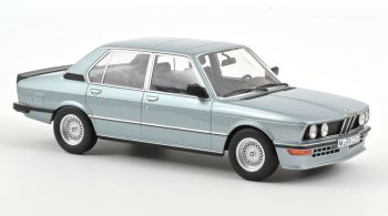 Bmw: Retrouvez Sur Cette Page Les Voitures Miniatures Ou Modèles Réduits  Automobile De Collection De La Marque Bavaroise Bmw Reproduits À L'échelle  1/18 1/24 Ou 1/43 Disponibles Sur Stock - MiniatureAuto