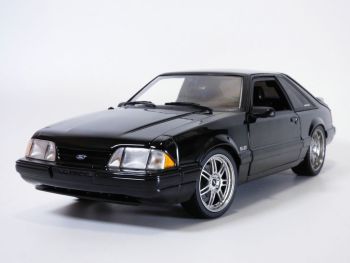 GMP-18960 - FORD Mustang 5.0 LX 1990 Noir DETROIT SPEED