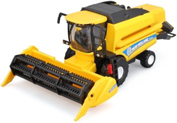 BUR31721 - Moissonneuse-batteuse NEW HOLLAND TC5.90 à friction