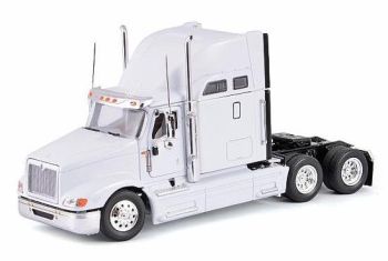 TON13004 - INTERNATIONAL 9400 6x4 SC Blanc Ech:1/53