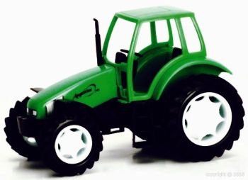 NEW05313VD - Tracteur Vert Ech:1/32