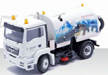 CON71212/02-L - MAN TGS Balayeuse de route – MANNLICHEN