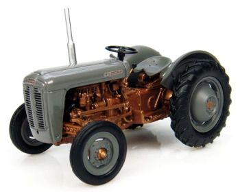 G1093119 - MASSEY FE35 (1956) Ech:1/43