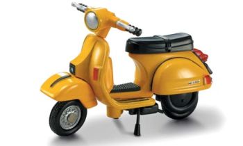 NEW06043J - VESPA P200E 1978