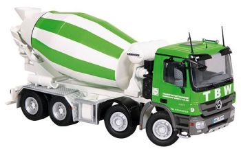NZG754/36 - MERCEDES Actros 8x4 Toupie "TBW"