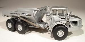 MOT013145 - Tombereau Articulé VOLVO A40D Finition Argent