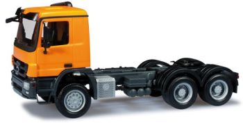 HER158299-002 - MERCEDES Actros M 6x4 Orange Ech:1/87