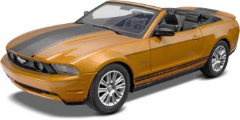 REV11963 - FORD MUSTANG 2010 cabriolet à assembler