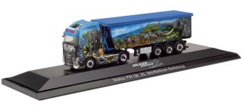 HER122085 - VOLVO FH Globetrotter 4x2 avec benne bâchée 3 Essieux HILKER FRIESOYTHE