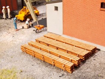 NOC14212 - Piles de planches