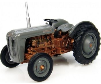 UH6071 - FERGUSON FE 35 Ech:1/43