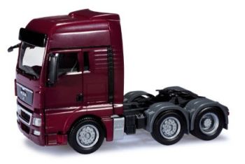HER154413-002 - MAN TGX XXL 6x4 "Bordeaux" Ech:1/87