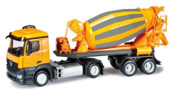 HER302296 - MERCEDES Antos M 4x2 Avec toupie 2 Essieux "Orange" Ech:1/87