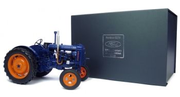 UH4861 - FORDSON E27N Ech:1/16