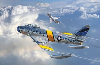 ITA1426 - Avion F-86F Sabre Mig Killer  à assembler et à peindre
