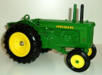 ERT5680 - JOHN DEERE 1949 Model "AR" Ech:1/16