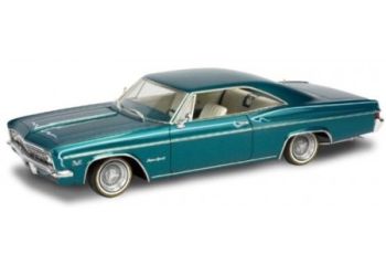 REV14497 - CHEVY Impala SS 1966 à assembler