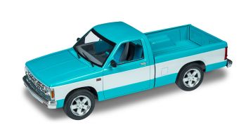 REV14503 - CHEVY S-10 1990 à assembler