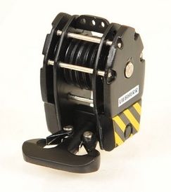 YCC211-1 - Crochet 143 Tonnes 7 Poulies  Noir. Jaune  LIEBHERR