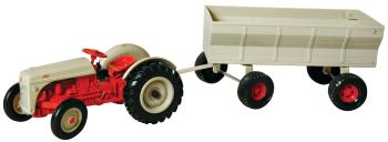 ERT13690 - FORD 8N AVEC REMORQUE Ech:1/16