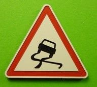 MCD-012 - Panneau chaussée glissante - En kit - Poteau non inclus