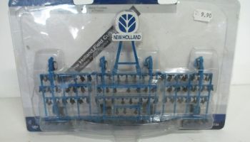 OCERT13734 - Cultivateur NEW HOLLAND Ech:1/64