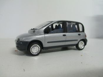 OCSOL09 - FIAT Multipla Ech:1/43