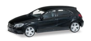 HER028264-003 - MERCEDES Class A "Noir" Ech:1/87