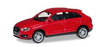 HER024822-003 - AUDI Q3 "Rouge" Ech:1/87