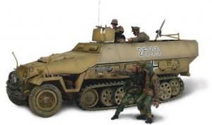FOV81410 - GERMAN SD KFZ 251/1 HANOMAG
