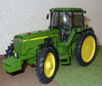 MS7645 - JOHN DEERE 4955 Roues étroites