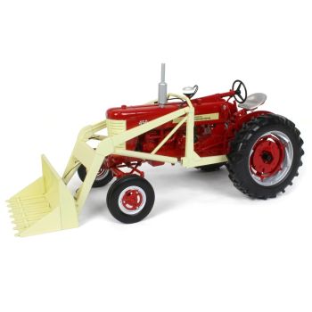 ZJD1894 - IH FARMALL 450 avec chargeur