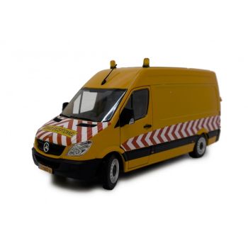 MAR1905-05-02 - MERCEDES BENZ Sprinter jaune Convoi Exceptionnel