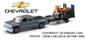 NEW19815B - Pick up CHEVROLET Silverado 1500HD avec remorque et moto-cross orange