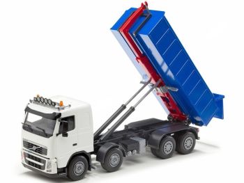 EMEK20752 - VOLVO FH 8x4 blanc porteur avec ampliroll bleu