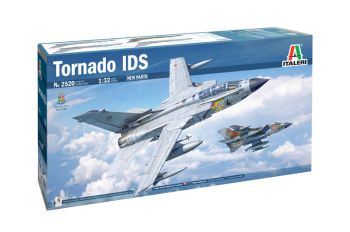 ITA2520 - Avion de chasse Tornado IDS à assembler et à peindre