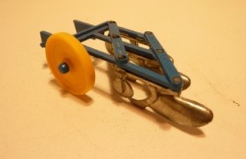 OCBRIDIV04 - Occasion - Charrue 2 Socles bleu "Sans boîte"-"Bon état"