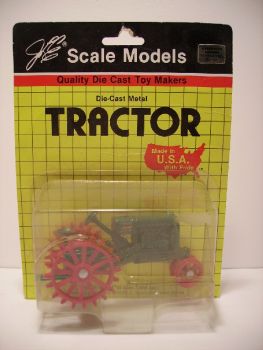 OCSCMDIV08 - Occasion - OLIVER-80 row-crop roues fer Ech:1/32 "Neuf en boîte " - "Boîte abîmée"