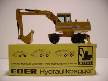 OCNZG239M - Occasion - Pelle sur pneu EDER 835 avec godet rétro "Boîte abîmée"-"Quelques éclats de peinture"